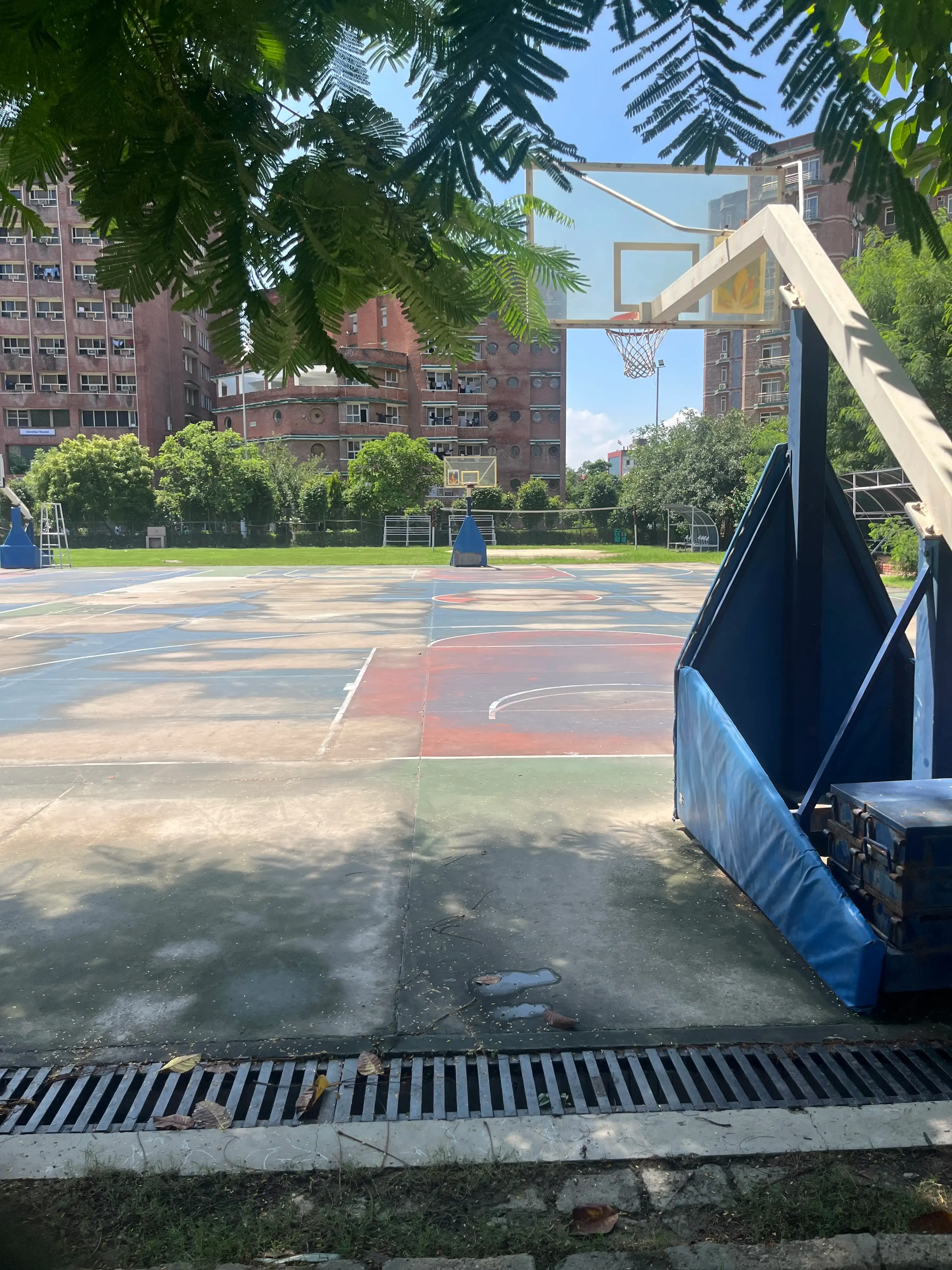 Sharda University, School of Dental Sciences Greater Noida Playground photo 1
